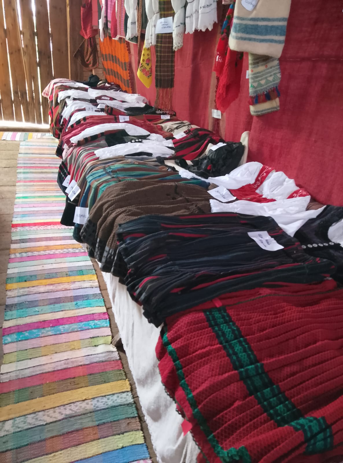 Százéves mindennapok emlékei